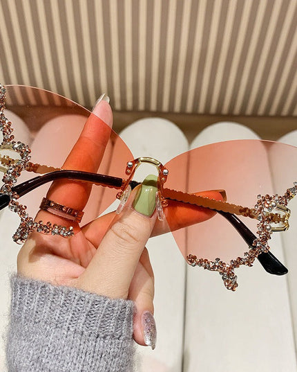 New Butterfly Shape Sunglasses Women's Fashion Personality Exaggerated Sunglasses with Diamonds Get DreSsT with Elise LLC