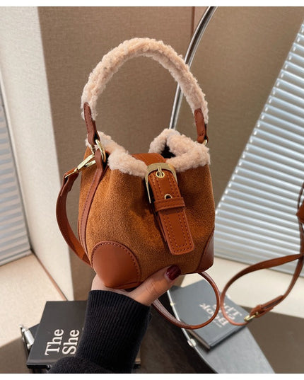 Crossbody Bags Women Shoulder Bag Casual Retro Plush Bag Versatile Plush Designer Bags Purse And Handbags Female Bags