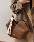 Brown / One Size
