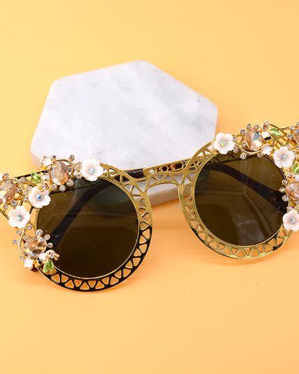 European and American exaggerated folding sunglasses for women, Baroque star street sunglasses, sunglasses for women