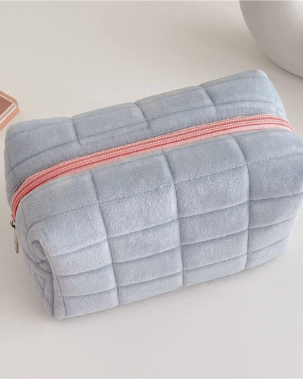 Plush Makeup Bag Checkered Cosmetic Bag Cosmetic Travel Bag Large Zipper Travel Toiletry Bag Portable Multi Functional Capacity Bag Cute Makeup Brushes Storage Bag For Women