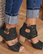 Black / 40