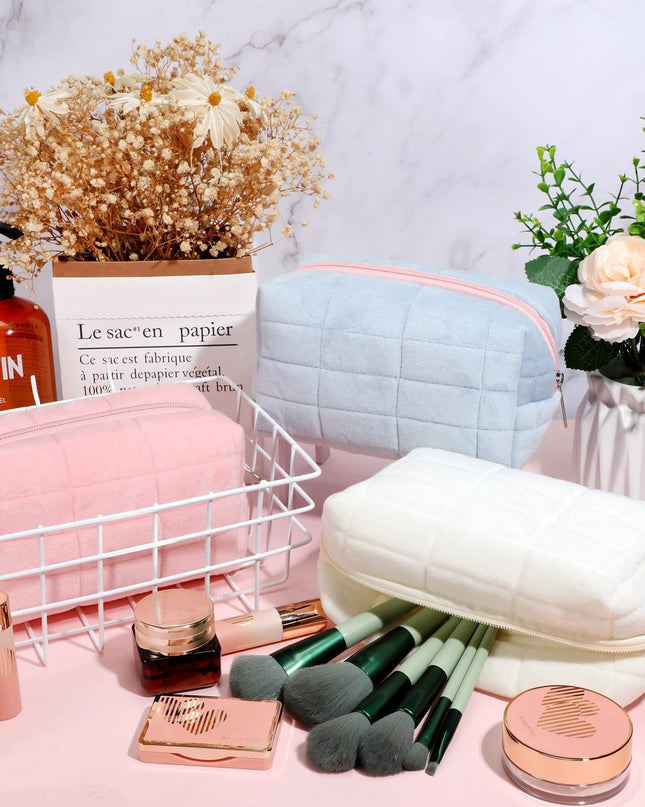 Plush Makeup Bag Checkered Cosmetic Bag Cosmetic Travel Bag Large Zipper Travel Toiletry Bag Portable Multi Functional Capacity Bag Cute Makeup Brushes Storage Bag For Women