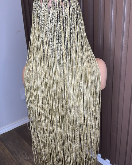 Darkroot honey blonde