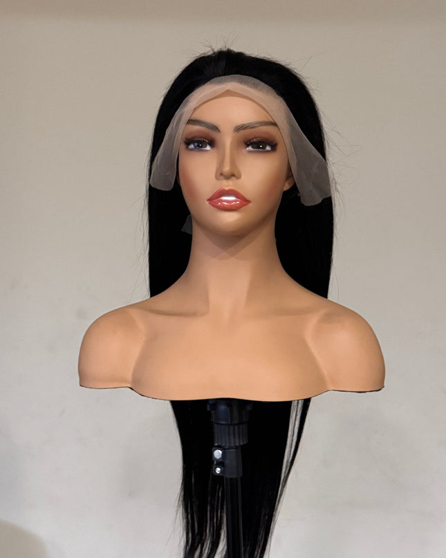 Boss Flow – Brazilian Straight Lace Front Wig (Natural Black)
