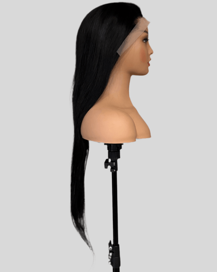Boss Flow – Brazilian Straight Lace Front Wig (Natural Black)