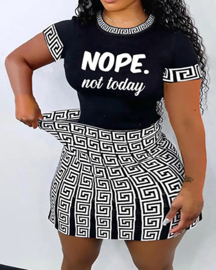 Women's Two Piece Geometric Print Skirt Set
