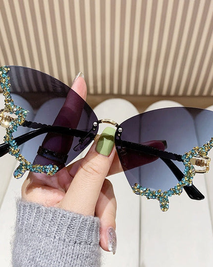 New Butterfly Shape Sunglasses Women's Fashion Personality Exaggerated Sunglasses with Diamonds Get DreSsT with Elise LLC