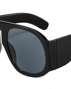 Other / Black Black