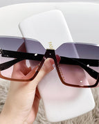 Grey-Pink