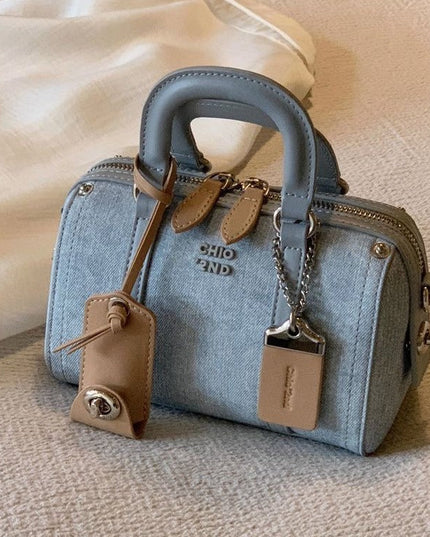 Women's Trendy Platinum Blue Sea Area Pillow Shoulder Bags Rirati
