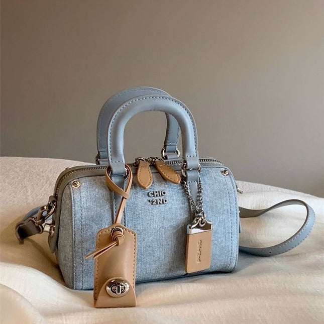 Women's Trendy Platinum Blue Sea Area Pillow Shoulder Bags Rirati