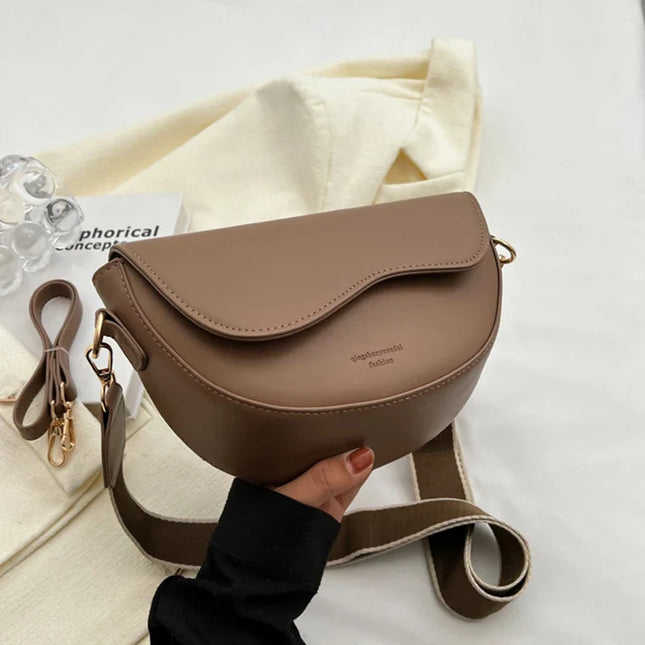 Brown Saddle Bag: Vintage PU Leather Crossbody Shoulder Bag for Women | Fashionable Wide Strap