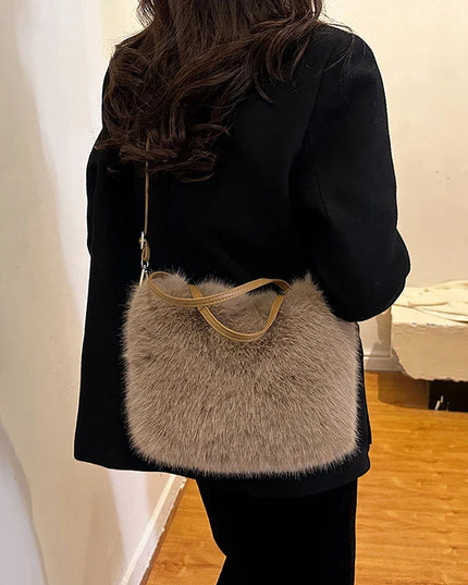 Faux Fur Winter Bag: Stylish Women's Crossbody Shoulder Bag, Plush Ladies Handbag