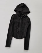 L / Black