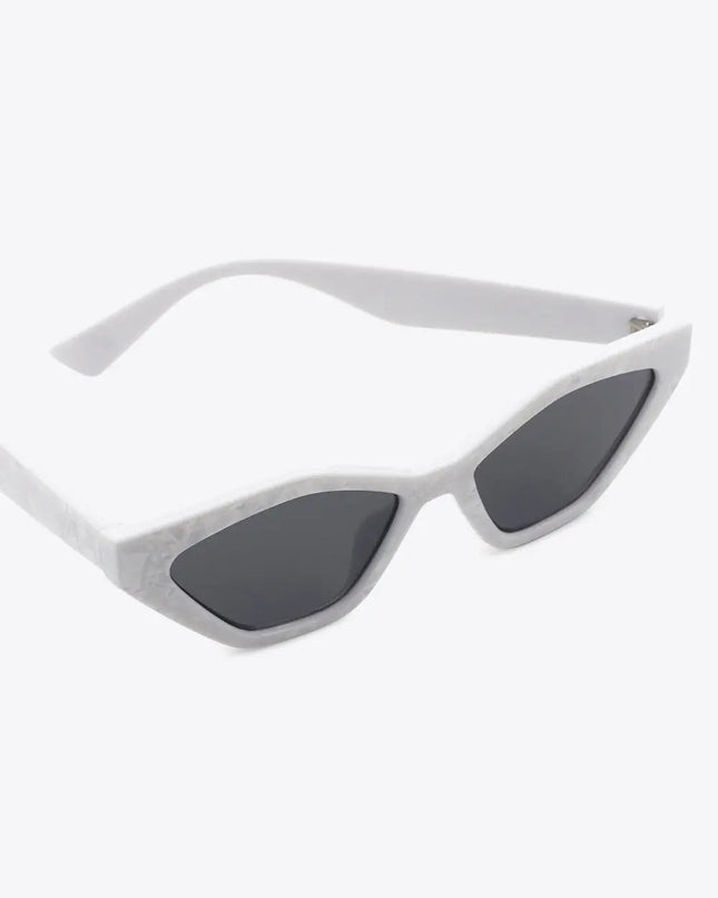 Retro Angular Cat Eye UV400 Sunglasses