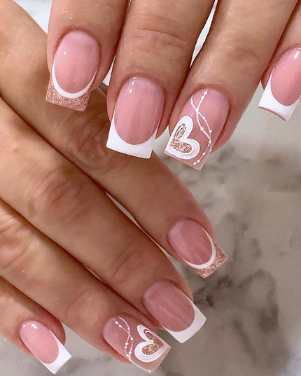Women's Simple Love Sweet Wear Fake Nails