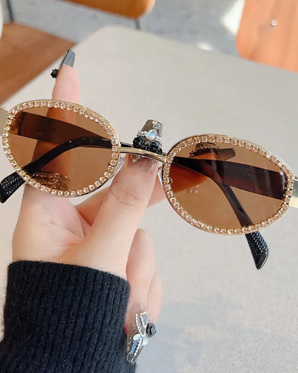 Rhinestones Decor Oval Sunglasses