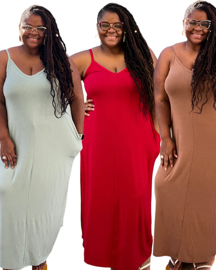 Women's Plus Size Cami Maxi Dress with Pockets